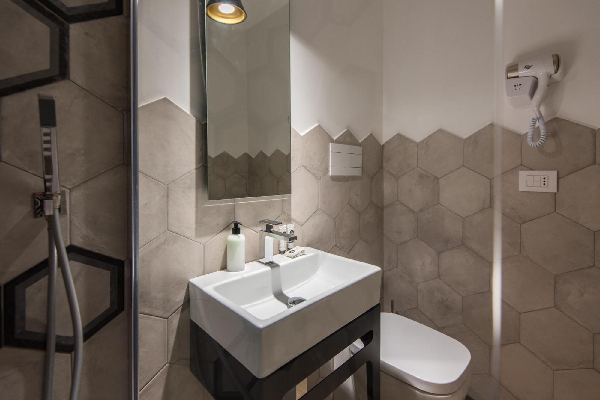 Five Boutique Rooms Nápoly Kültér fotó
