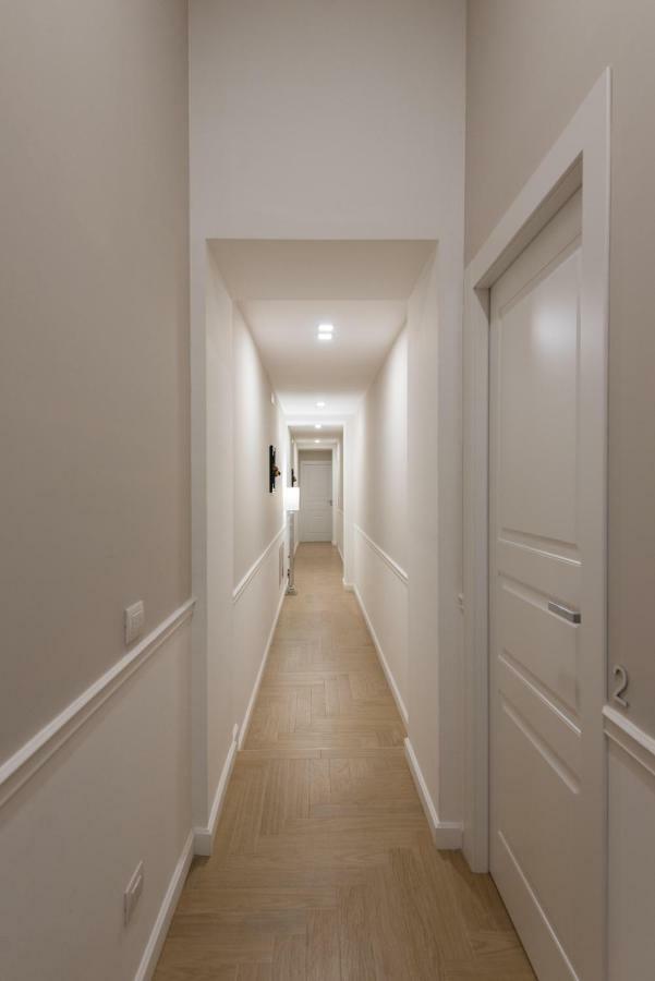 Five Boutique Rooms Nápoly Kültér fotó