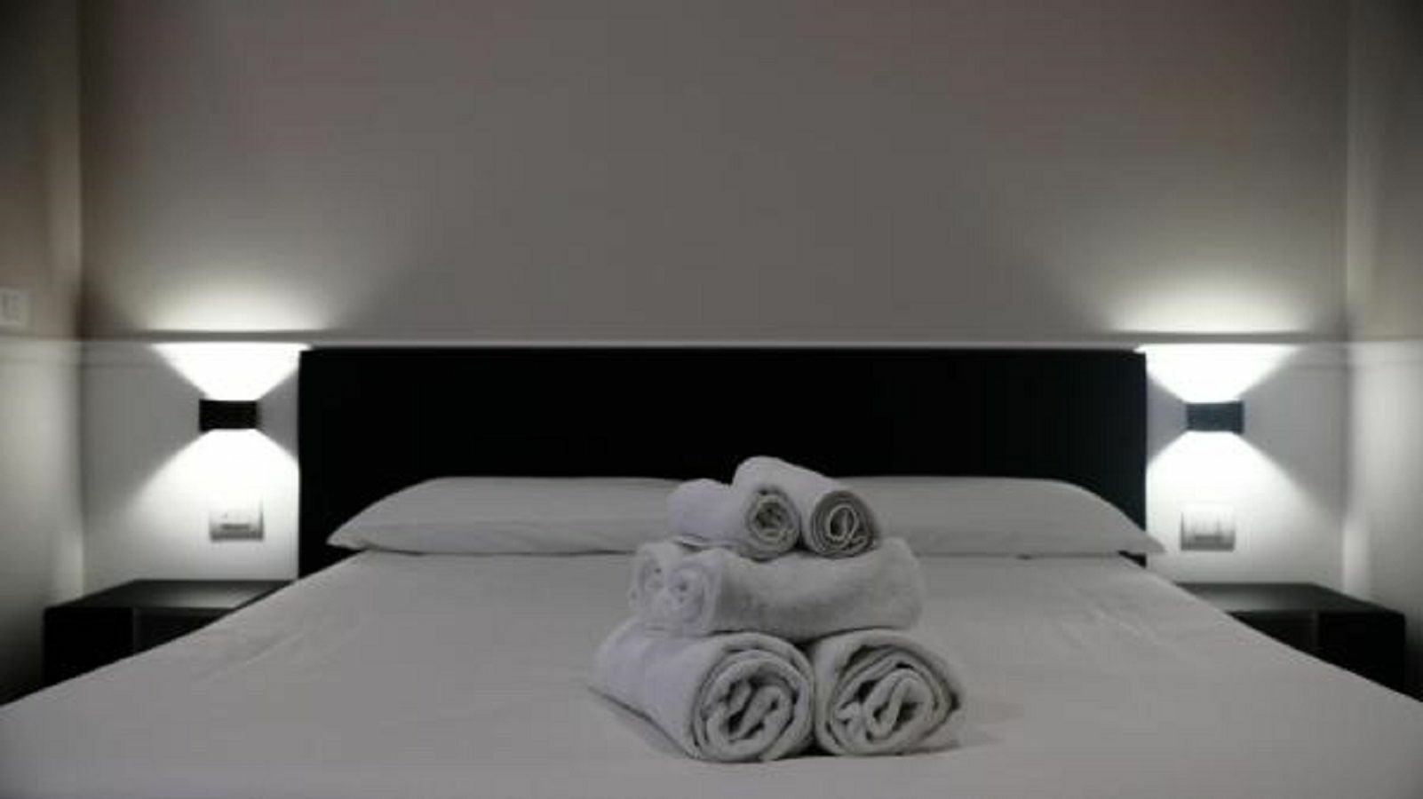 Five Boutique Rooms Nápoly Kültér fotó
